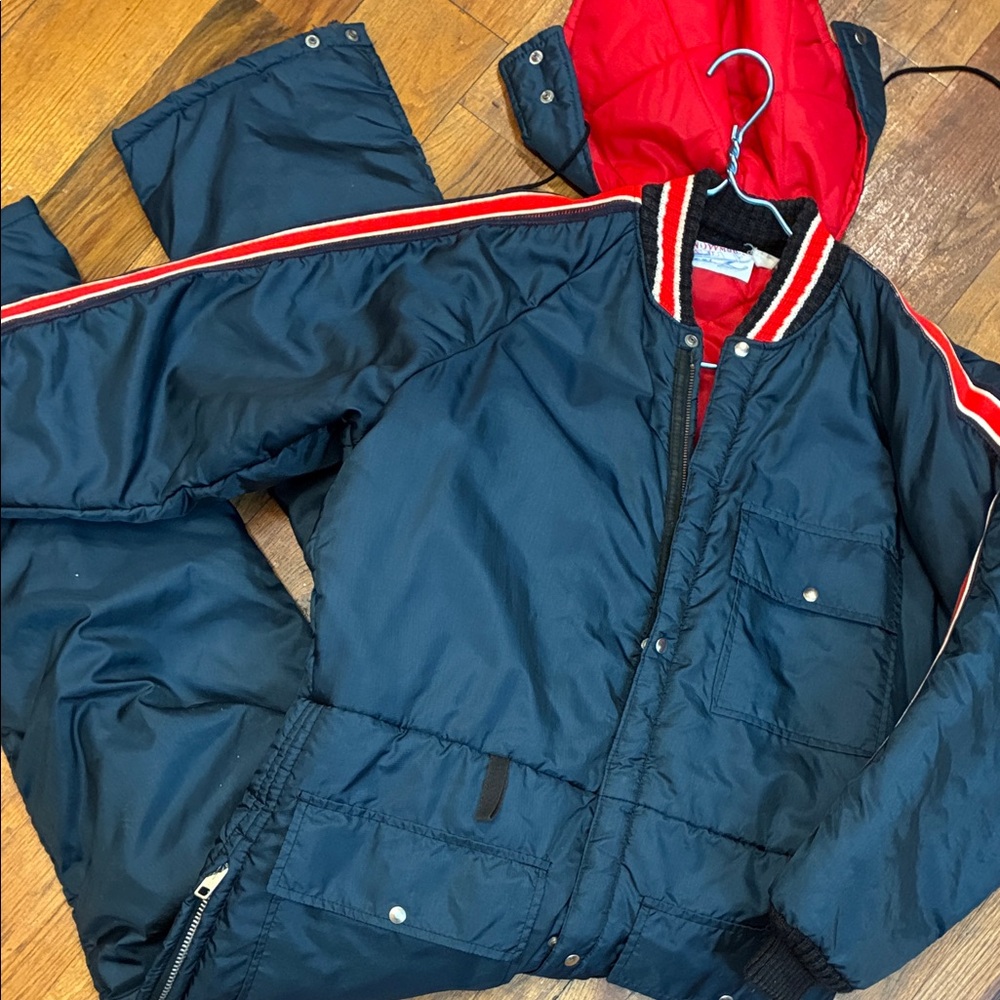 True Vintage Navy Blue and Red Hooded Jacket with Stripes, Size Large
